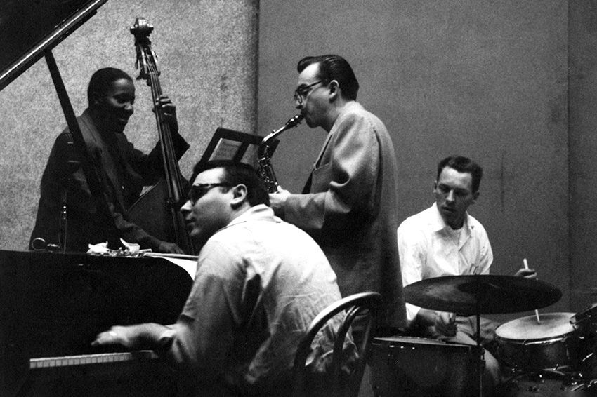 Jazz composer Vince Guaraldi records with a quartet in the studio in circa 1965.